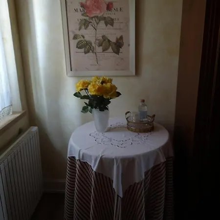 East Wind Bed & Breakfast Medea