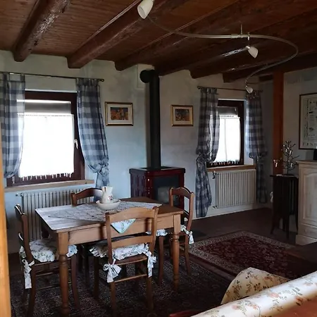 East Wind Bed & Breakfast Medea