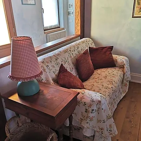 Bed & Breakfast East Wind
