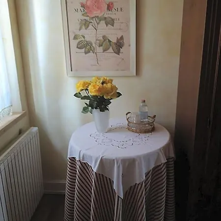 East Wind Bed & Breakfast 4*