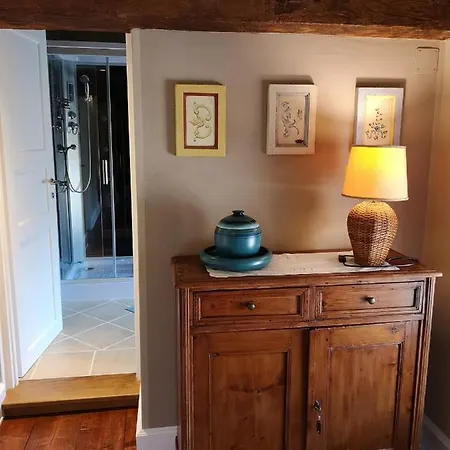 East Wind Bed & Breakfast Medea