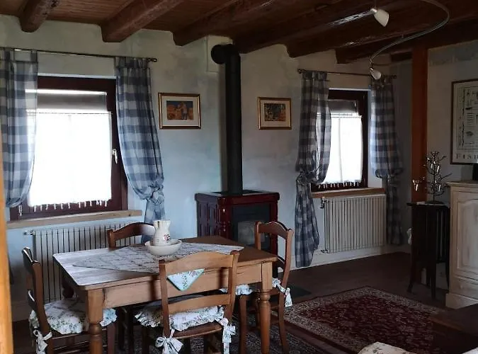 East Wind Frühstückspension Medea